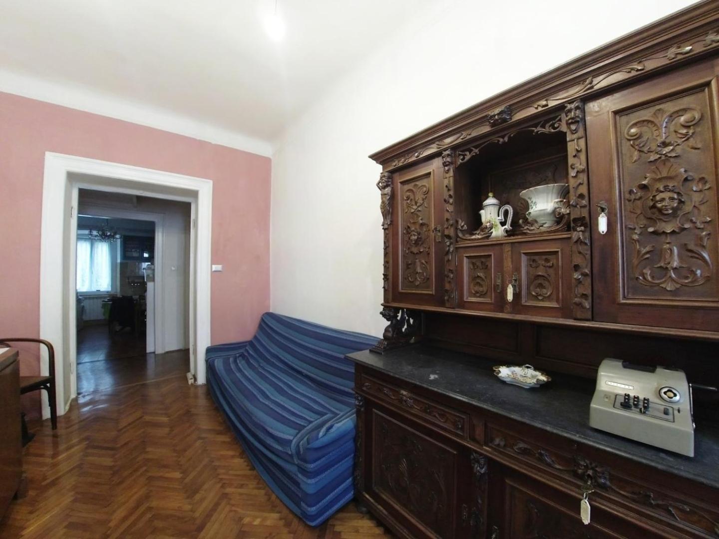 Casa Antica - Historical Apartment In Old City Center 트리에스테 객실 사진